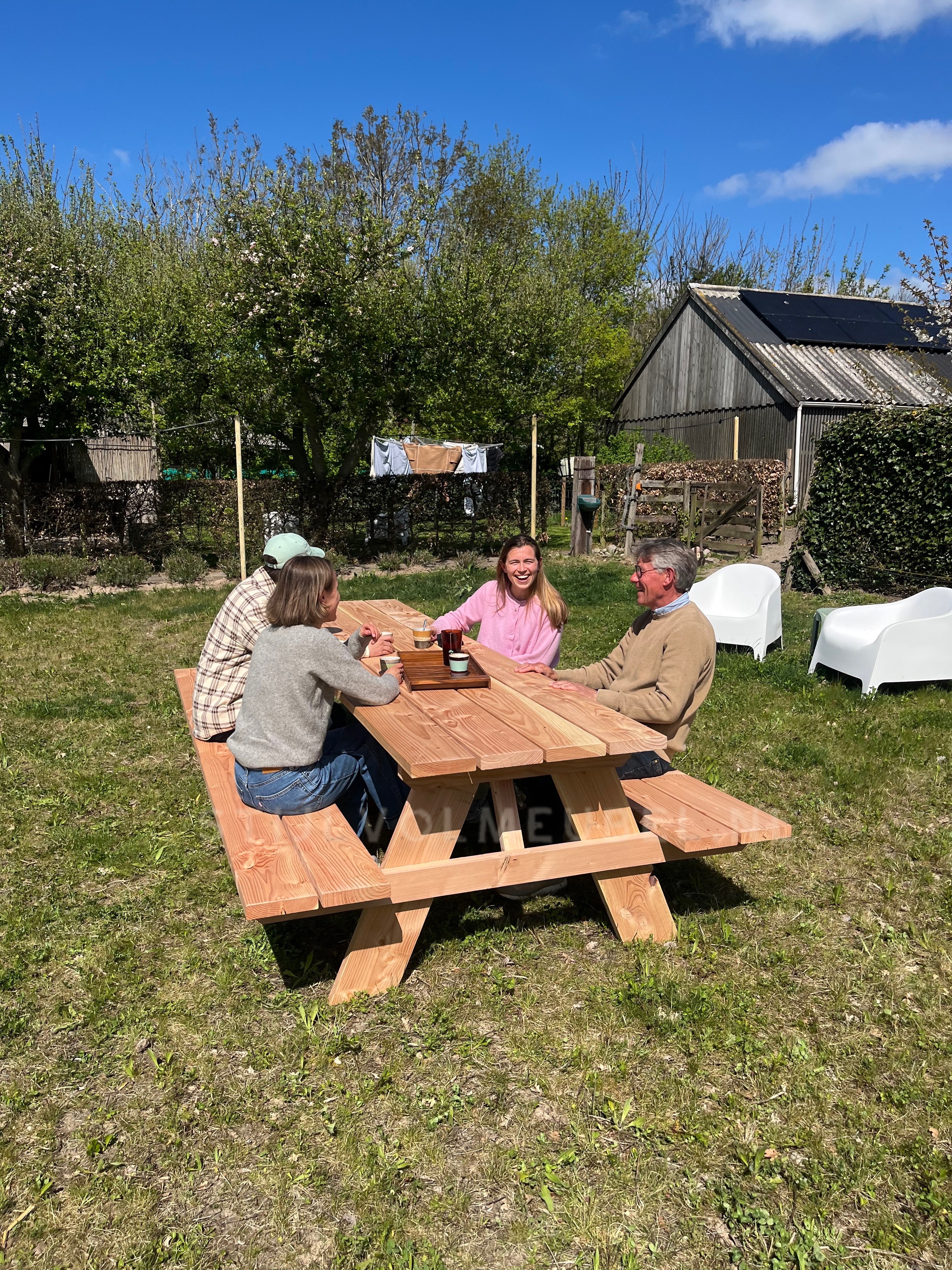 Douglas classic picknicktafel 3 meter